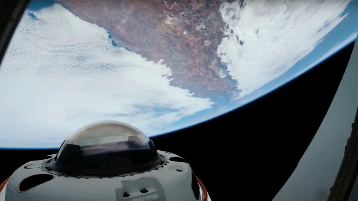 SpaceX Dragon: Atemberaubende Aufnahmen der Erde lassen Verschwörungstheoretiker verzweifeln