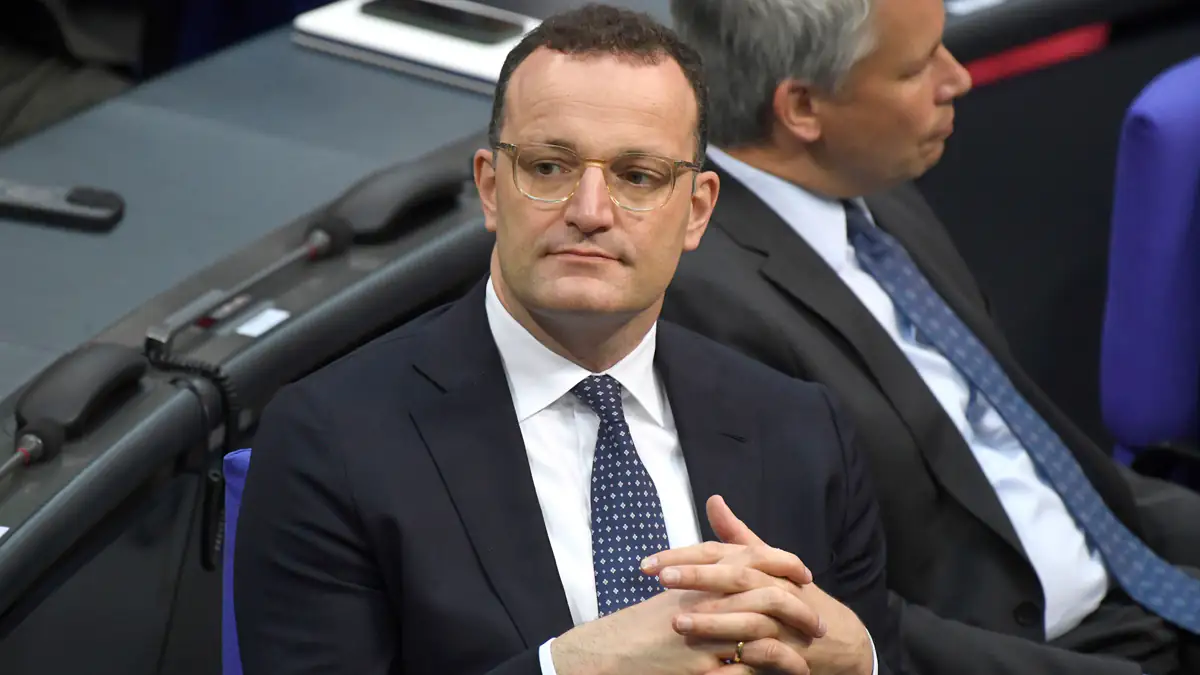 Jens Spahn Gehalt: So viel Geld verdient der Fraktionschef der Union