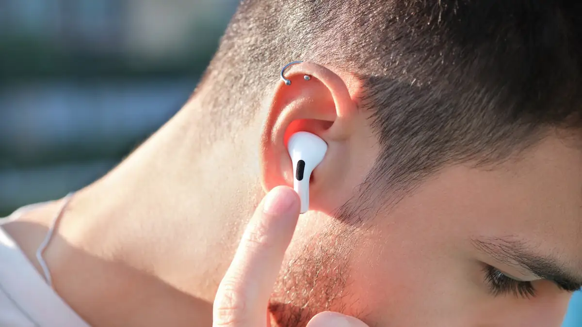 Ärger um AirPods Pro 3: Apples neue Kopfhörer lassen wohl Ohren bluten