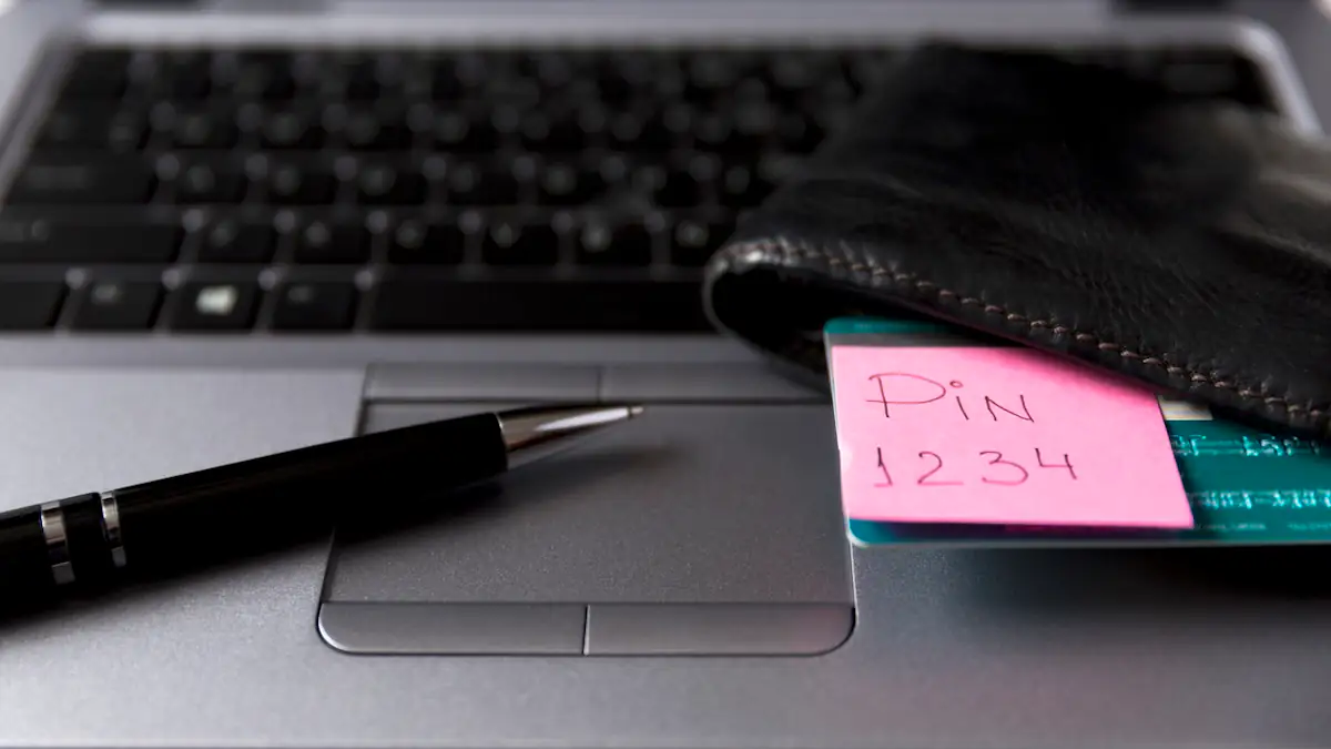 PIN auf die Bankkarte schreiben: Warum das sinnvoll sein kann