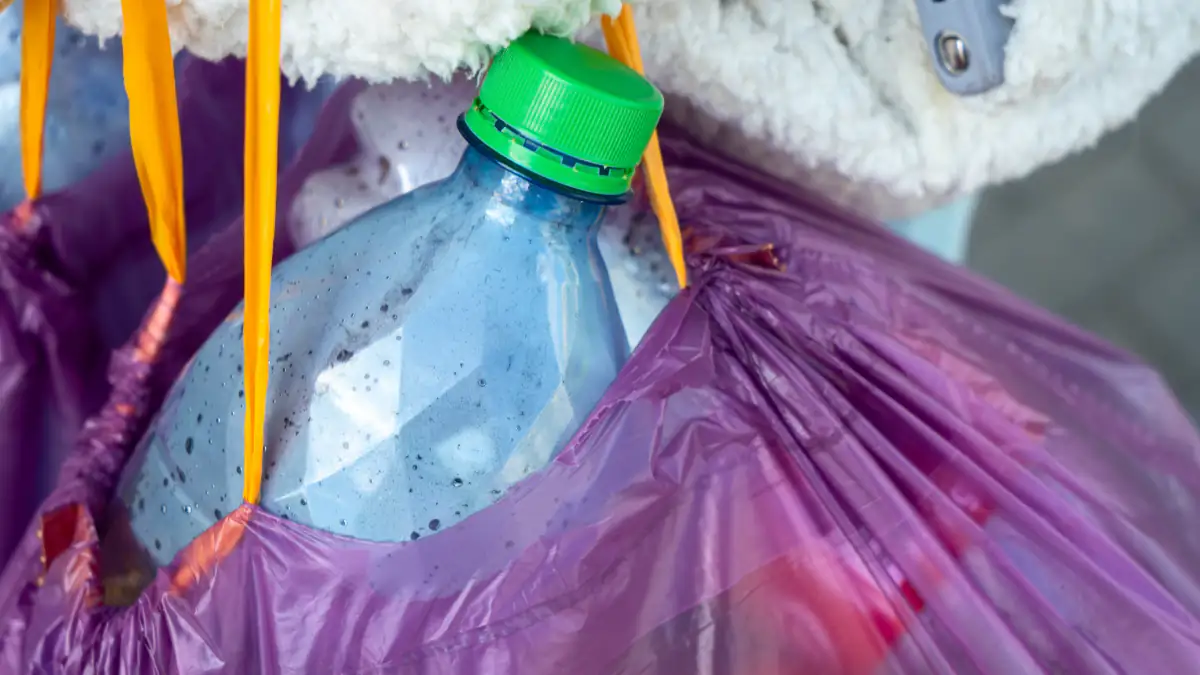Nach Ärger über Deckel: EU plant weitere neue Regel für PET-Flaschen