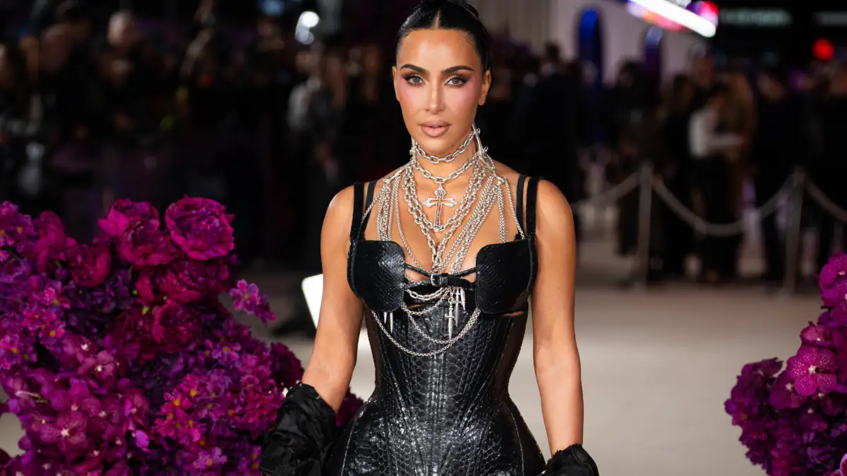 „Skinny BBL“: Experten warnen vor gefährlichem Schönheitstrend