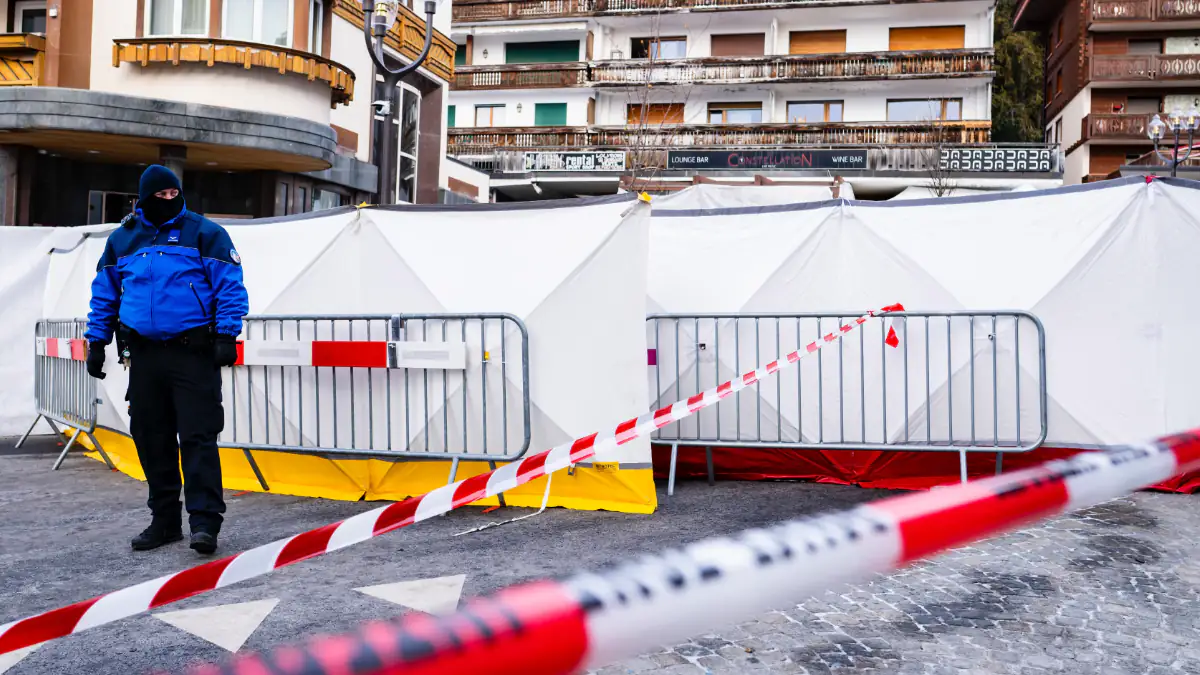 40 Tote in Crans-Montana: Wie kam es zum Brand in der Bar „Le Constellation“? Erste Details bekannt